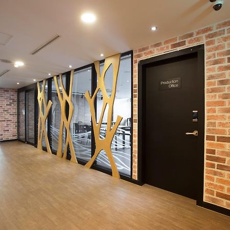 Cinema House Hotel In Pusan Zewnętrze zdjęcie