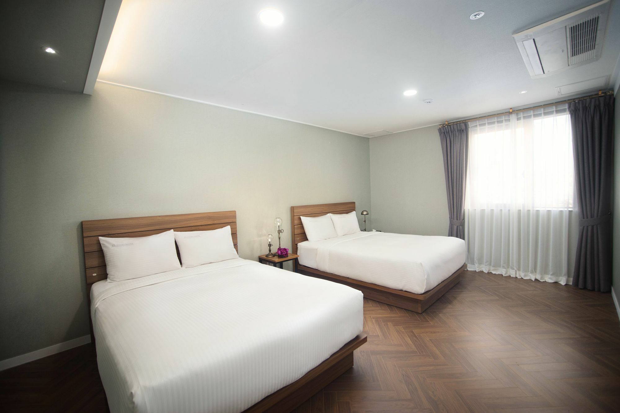 Cinema House Hotel In Pusan Zewnętrze zdjęcie