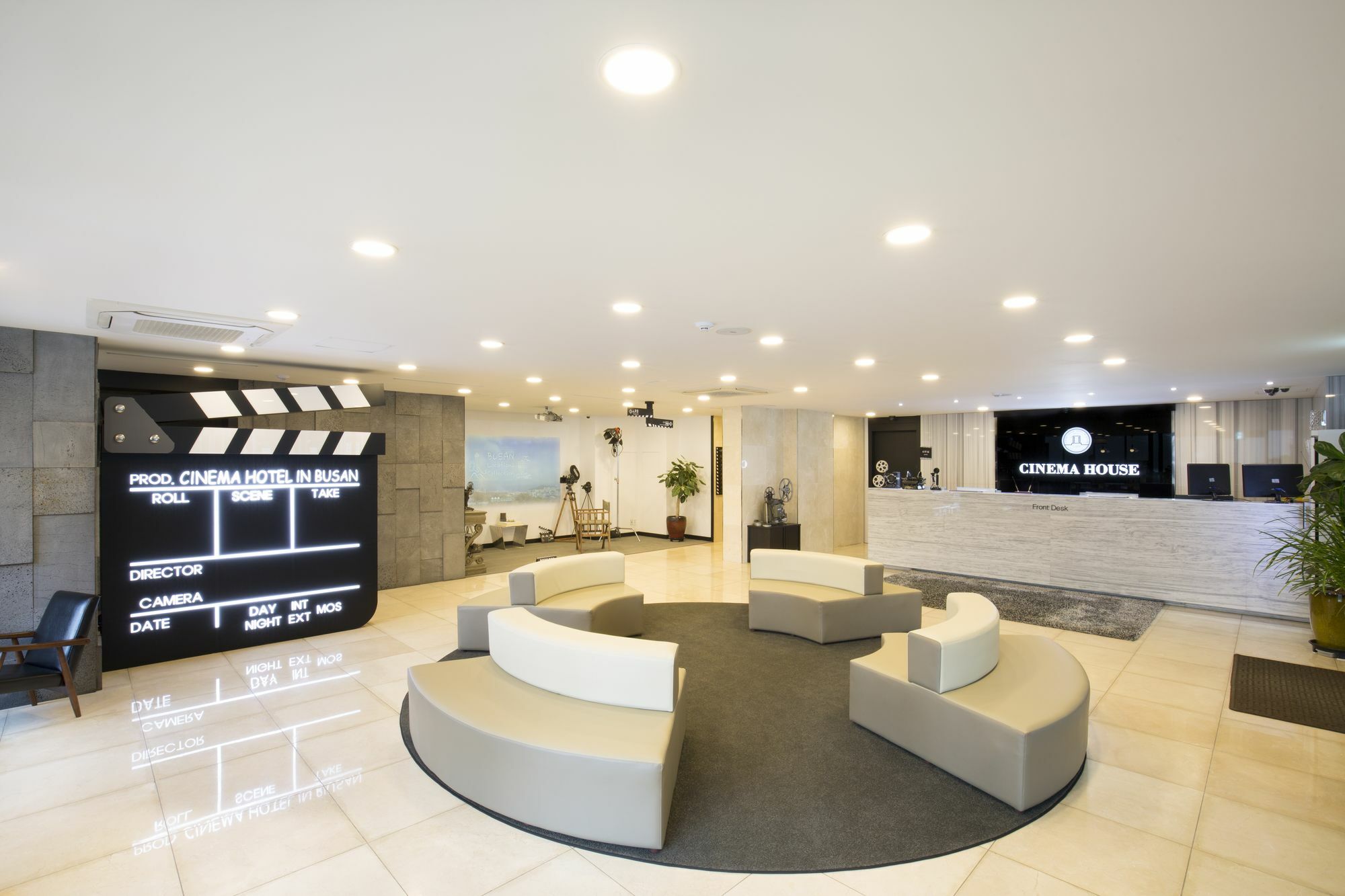 Cinema House Hotel In Pusan Zewnętrze zdjęcie