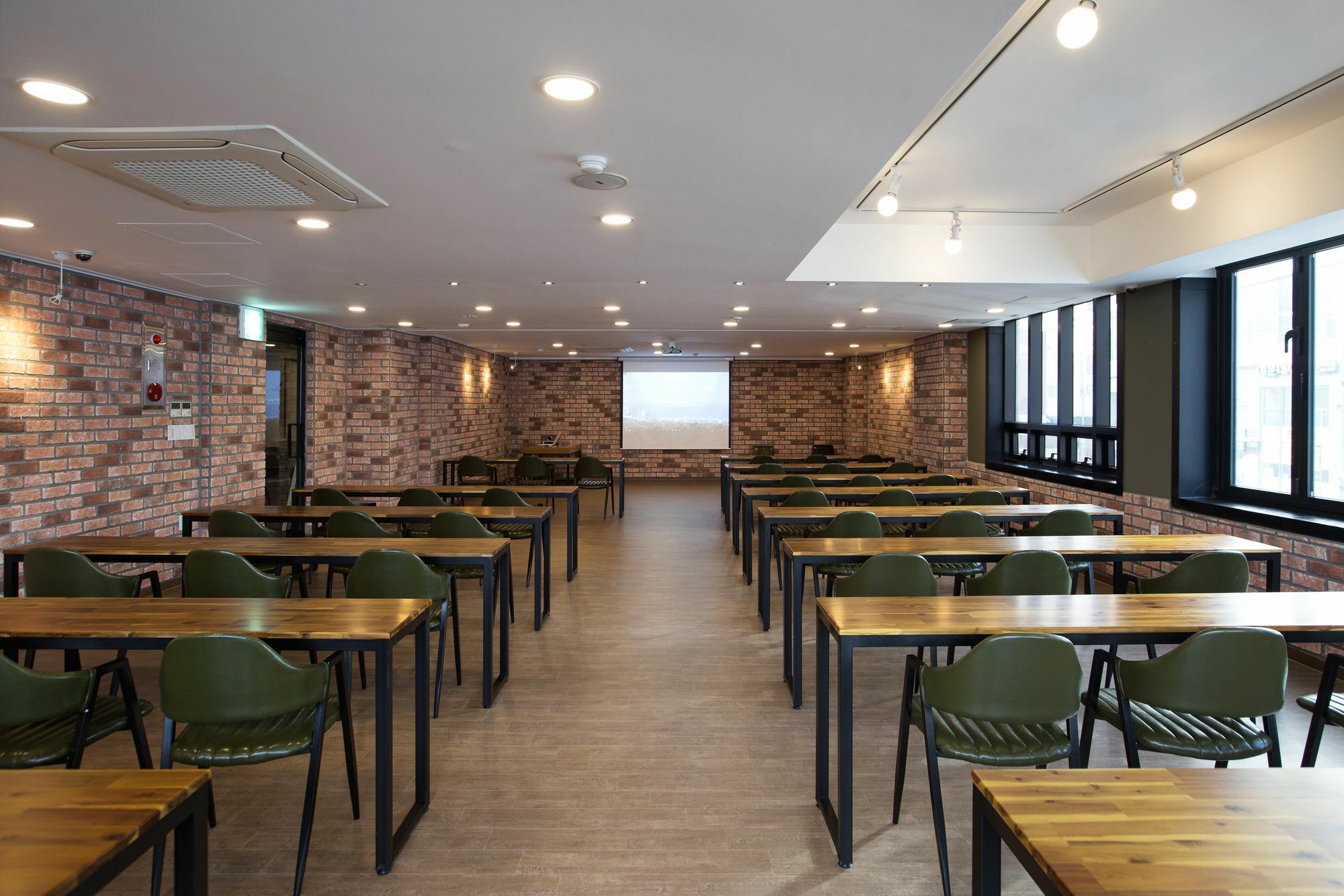 Cinema House Hotel In Pusan Zewnętrze zdjęcie